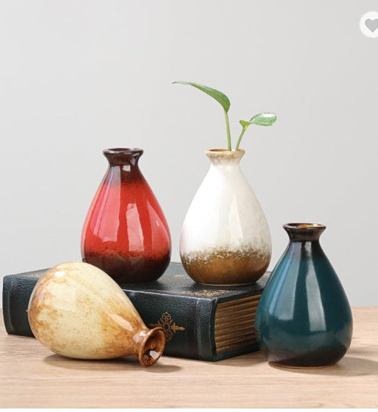 New Hand Painted Mini Ceramic Vase Decoration - Pacisia