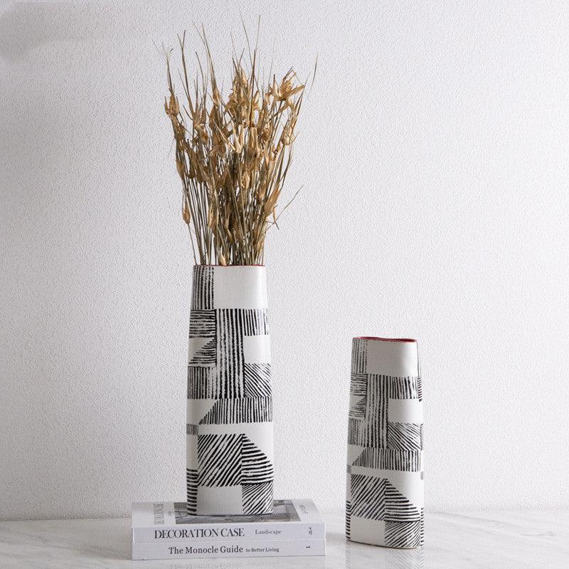 Nordic Minimalist Ceramic Creative Hand-painted Line Vase - Pacisia