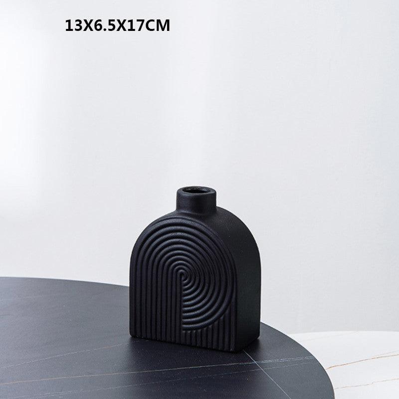 Nordic Minimalist Ceramic Vase With Water - Pacisia