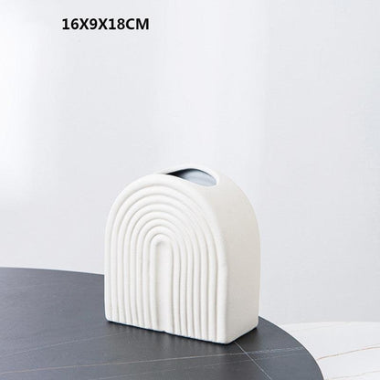 Nordic Minimalist Ceramic Vase With Water - Pacisia