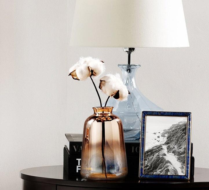 Nordic modern minimalist decoration in glass vase - Pacisia