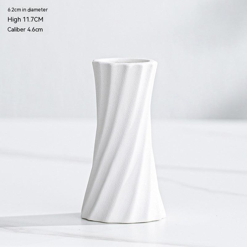 Nordic Simple Ceramic Lines Small Vase - Pacisia