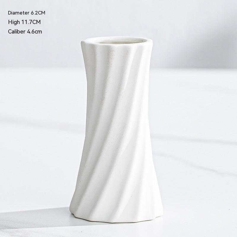 Nordic Simple Ceramic Lines Small Vase - Pacisia