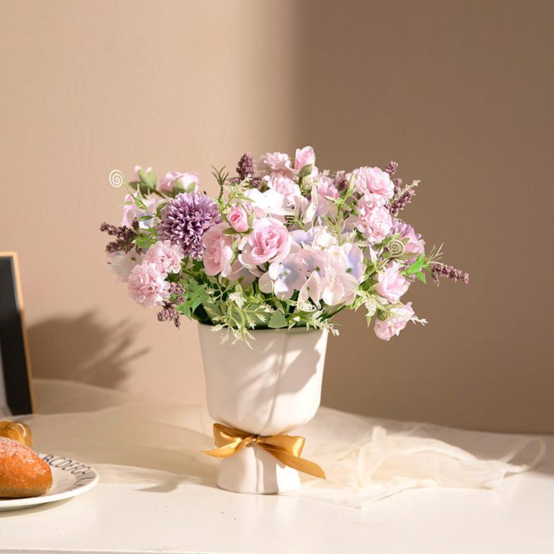 Nordic Style Ceramic Vase With Bouquet Shape - Pacisia