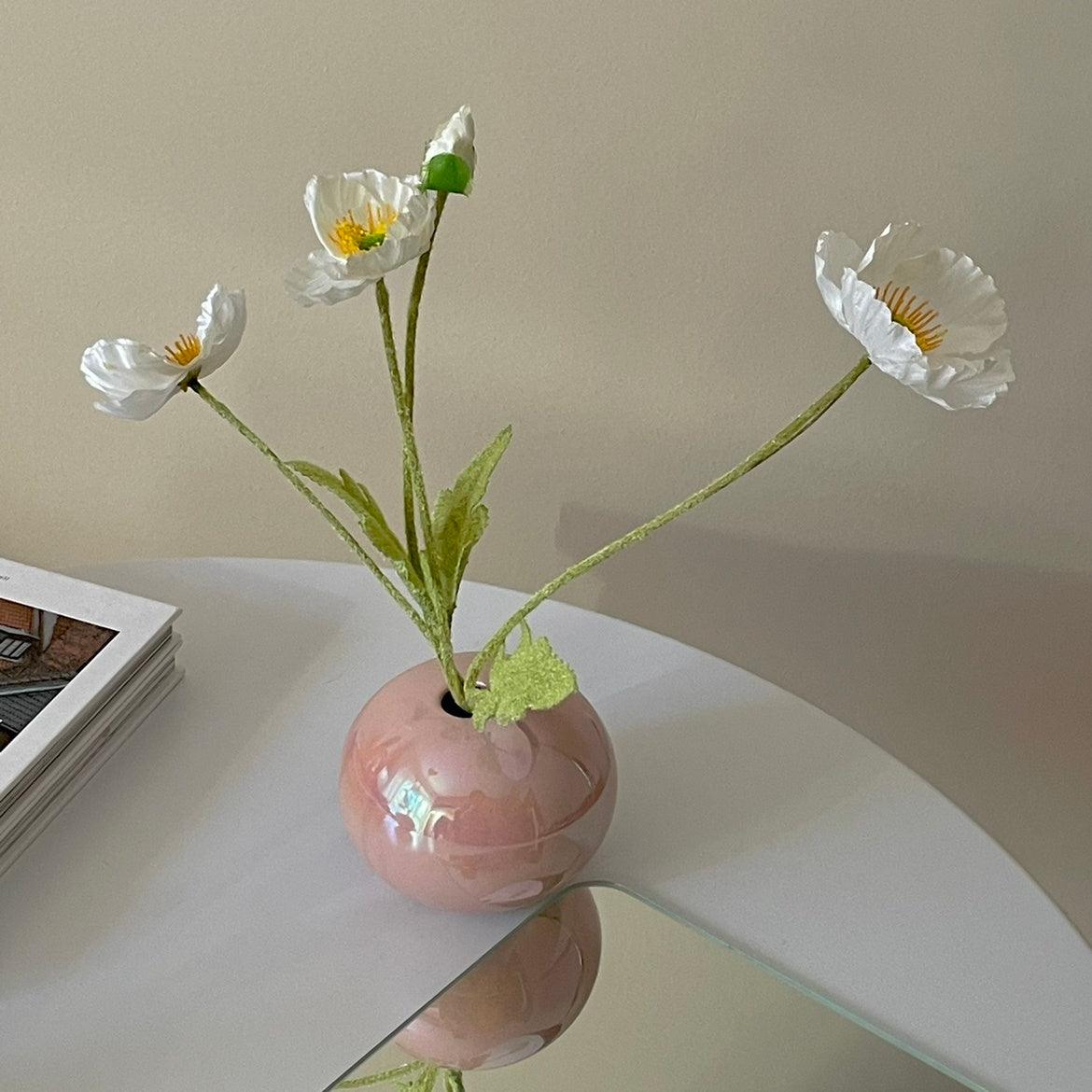 Pearl Like Ceramic Vase With Round Tabletop Texture - Pacisia