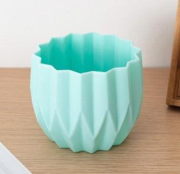 Plastic Vase Modern Imitation Ceramic Artificial Flower Container - Pacisia