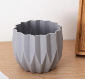 Plastic Vase Modern Imitation Ceramic Artificial Flower Container - Pacisia