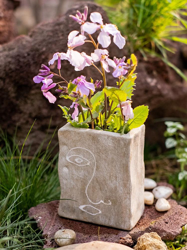 Portrait Art Terracotta Breathable Retro Shaped Terracotta Vase - Pacisia