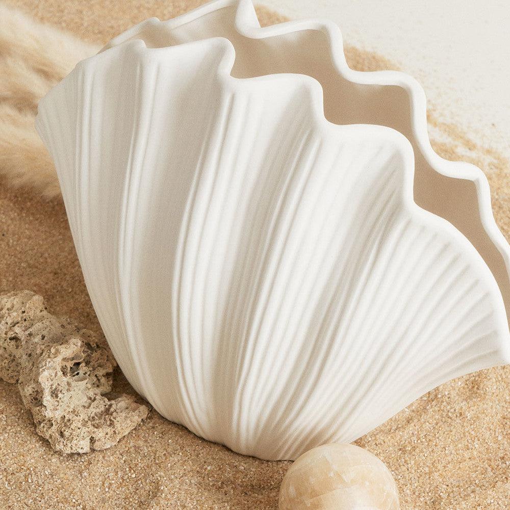 Quiet Wind Handmade Ceramic Vase - Pacisia