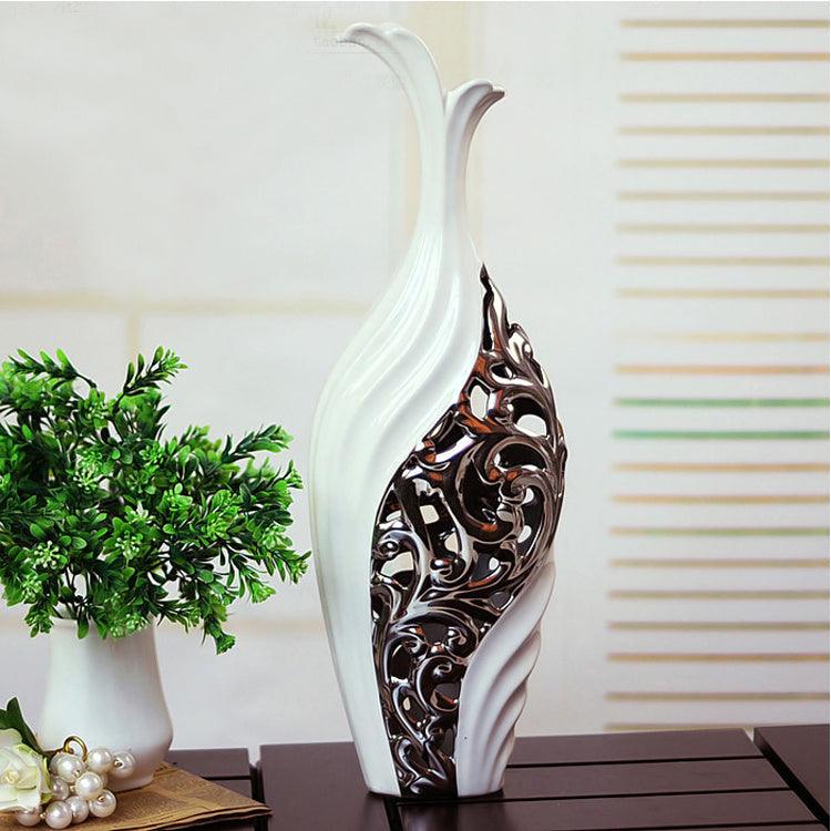 Silver-plated White Hollow Vase - Pacisia