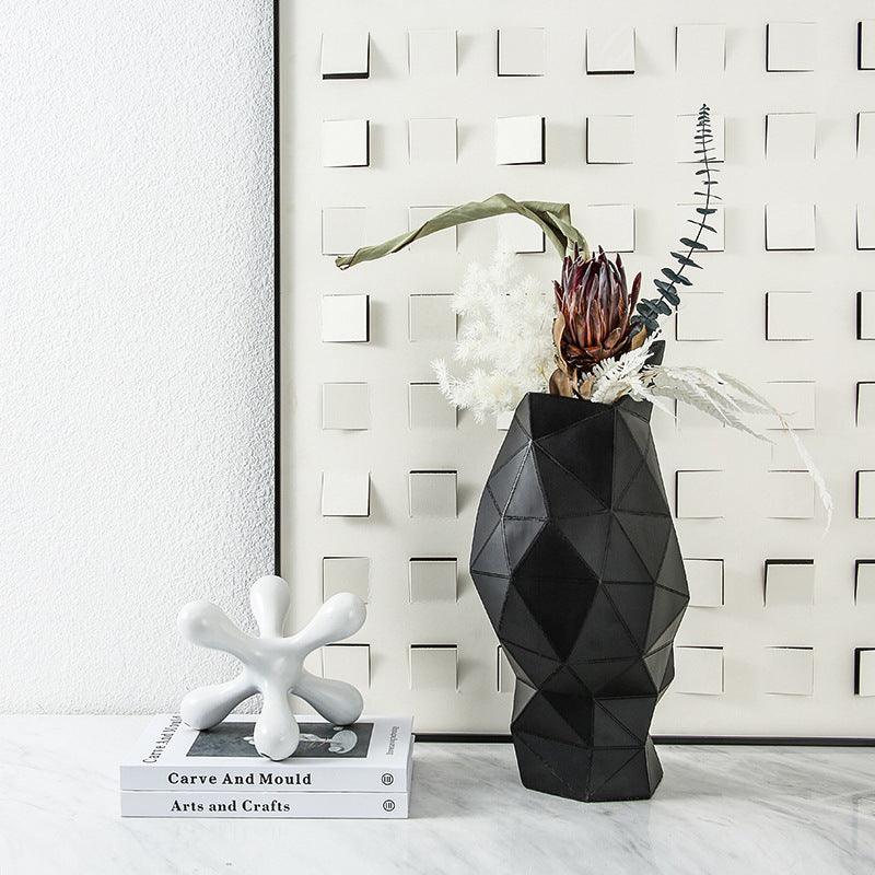 Simple And Modern Resin Abstract Triangle Leather Vase - Pacisia