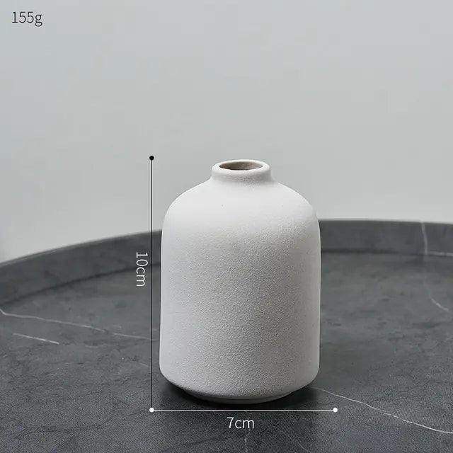 Simple Ceramic Vase - Pacisia