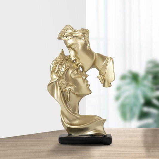 Statue of lovers - Pacisia