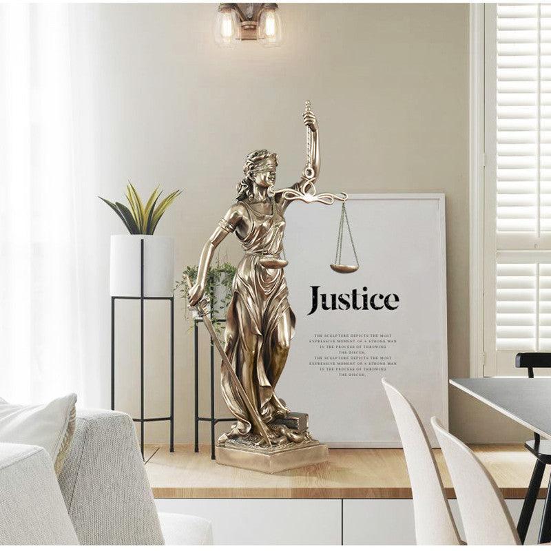 Statue of the goddess of justice - Pacisia