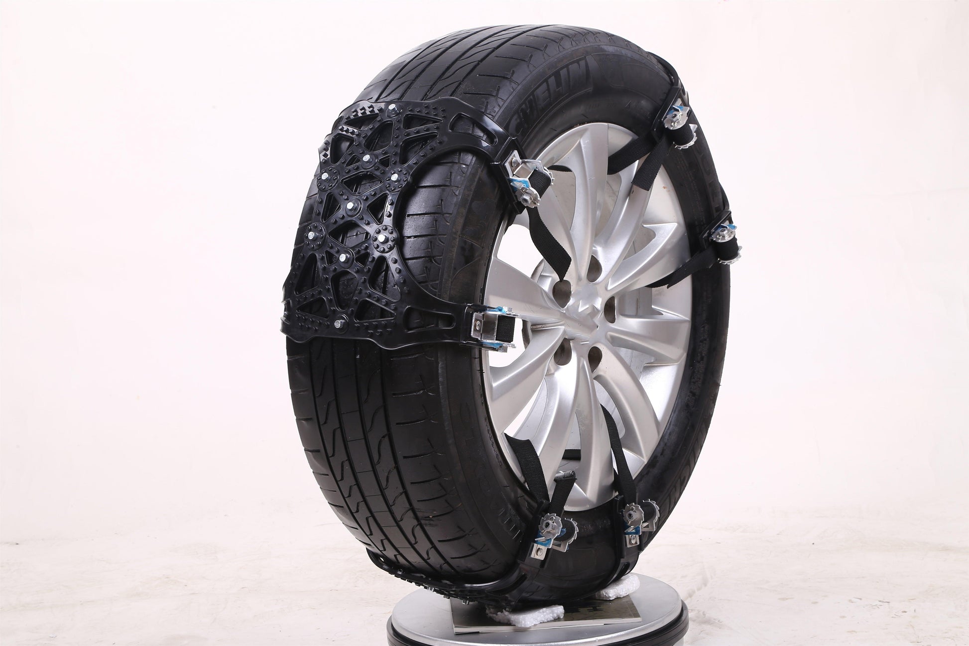 Universal type vase type upgrade snow chain - Pacisia