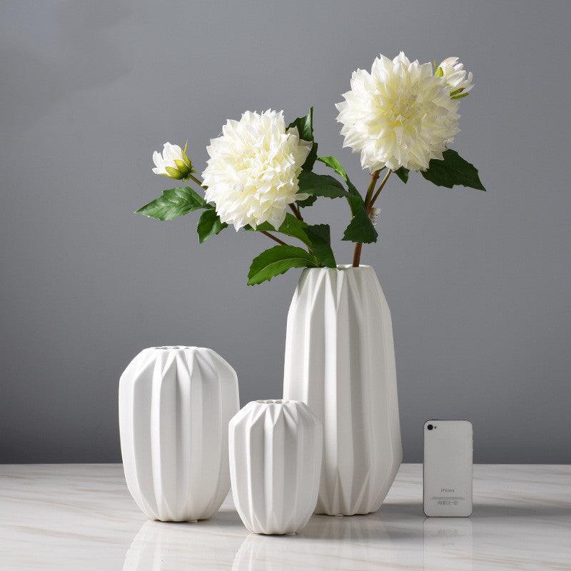 White Ceramic Vase Decoration Fashion - Pacisia