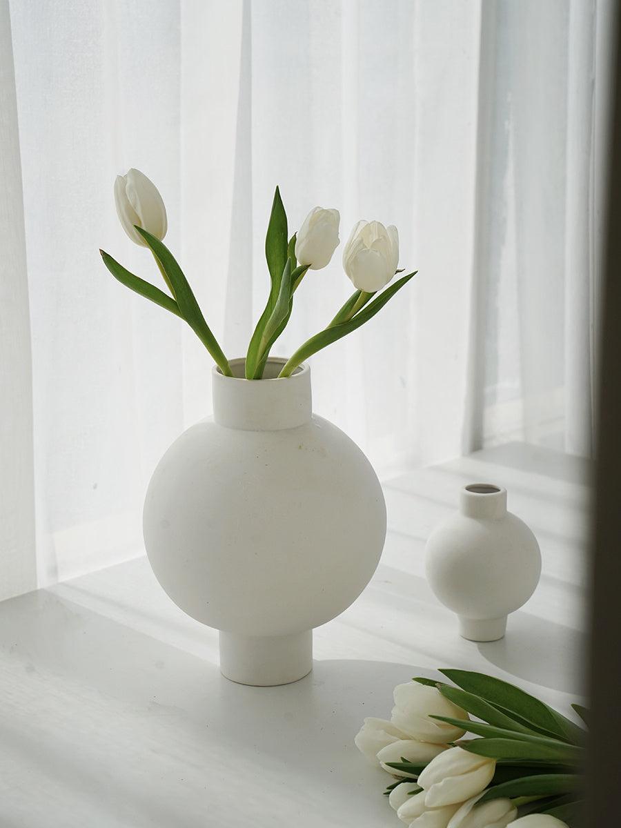 White Round Lantern Simple Tulip Ceramic Vase Flower Insert Ornament - Pacisia