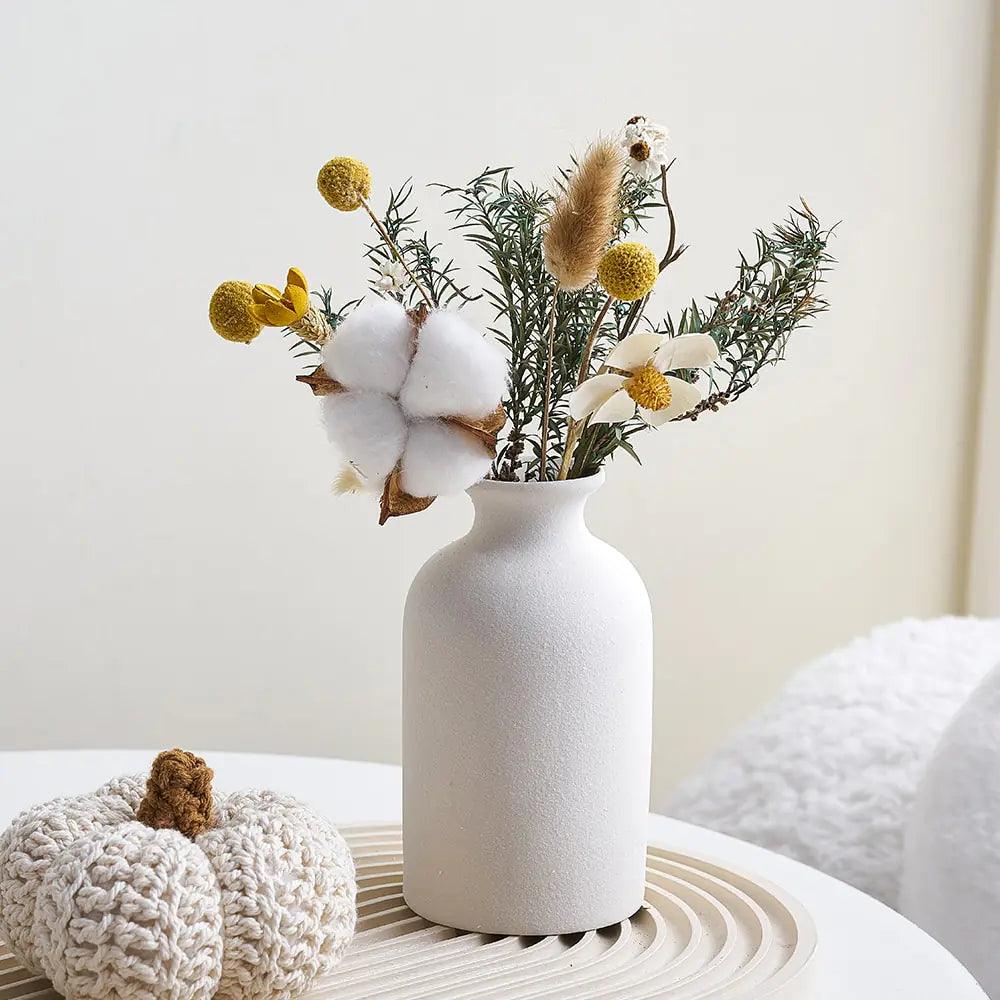 Simple Ceramic Vase - Pacisia