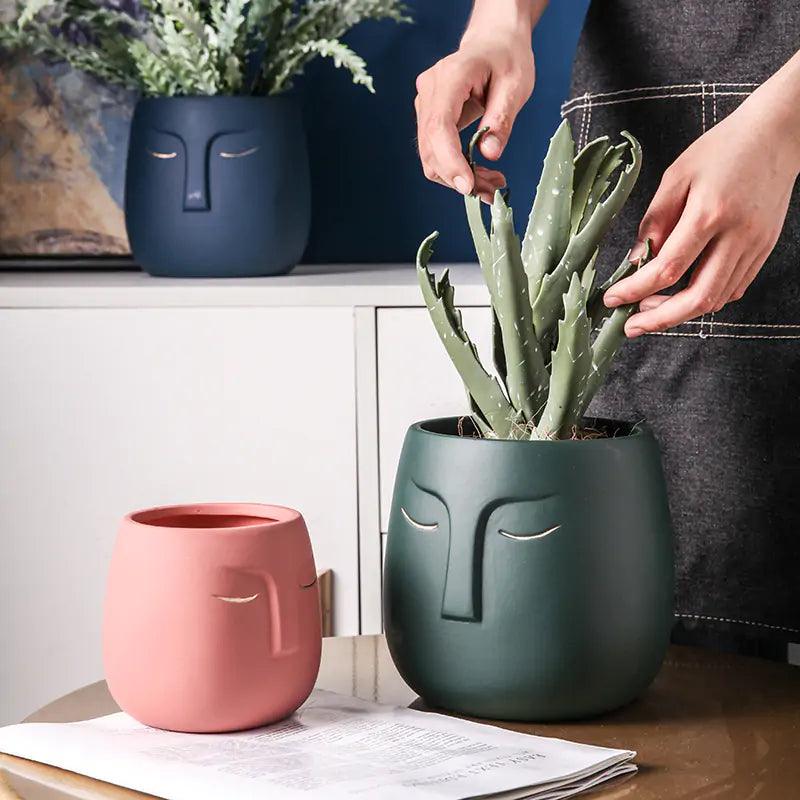 Ceramic Face Living Room Vase - Pacisia