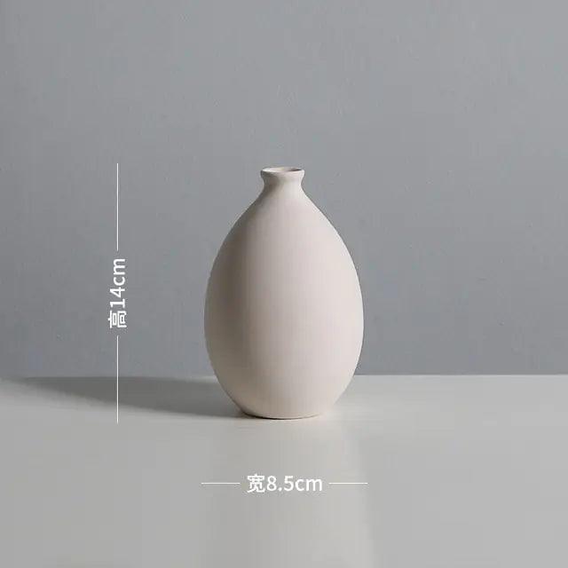 Chinese Ceramic Vase - Pacisia